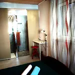 Apartment Agreable Et Atypique, Wifi, Terrasse, Jardin *